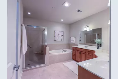 19185  Thomson Dr #204, Brookfield, WI 53045 - Photo 22