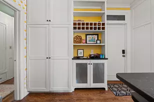 2835 N Lake Dr, Milwaukee, WI 53211 - Photo 16