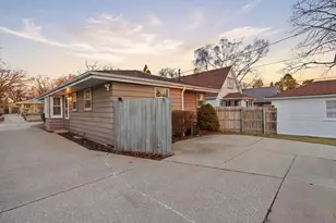 1521 Illinois St, Racine, WI 53405 - Photo 18