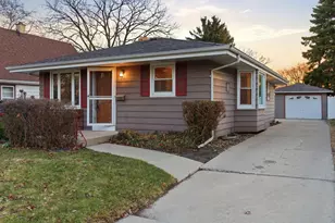 1521 Illinois St, Racine, WI 53405 - Photo 2