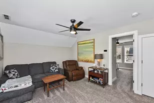 123 E Cleveland St, Port Washington, WI 53074 - Photo 12