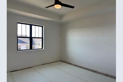 804  Viewpoint Ave, Waukesha, WI 53188 - Photo 6