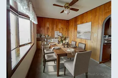 1401 S 31st St, Manitowoc, WI 54220 - Photo 6