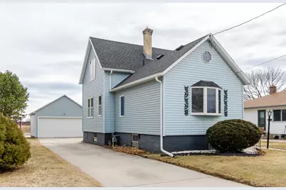 1401 S 31st St, Manitowoc, WI 54220 - Photo 1