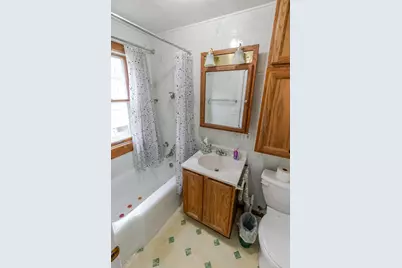 1401 S 31st St, Manitowoc, WI 54220 - Photo 8