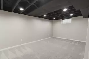 4076 N 93rd St, Wauwatosa, WI 53222 - Photo 22