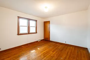 2787 N Sholes Ave, Milwaukee, WI 53210 - Photo 22