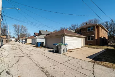 2787 N Sholes Ave #2789, Milwaukee, WI 53210 - Photo 34