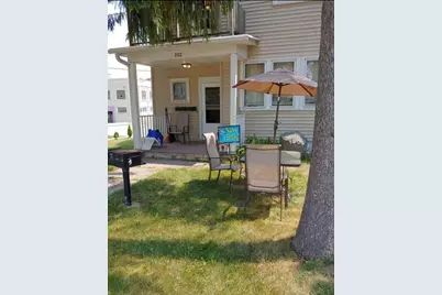 202 S School St, Mayville, WI 53050 - Photo 22