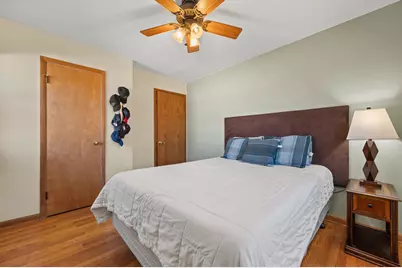 1038  4th Ave, Grafton, WI 53024 - Photo 8