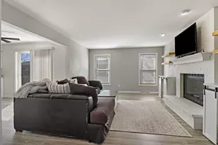 2405 16th Pl, Kenosha, WI 53140 - Photo 8