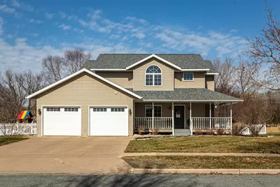 2421  Krause Rd, Onalaska, WI 54650 - Photo 1