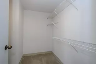 1660 N Prospect Ave, Milwaukee, WI 53202 - Photo 14