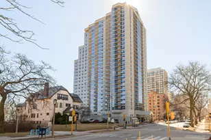 1660 N Prospect Ave, Milwaukee, WI 53202 - Photo 2