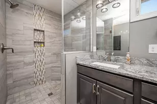 738 Willow Bend Dr, Racine, WI 53185 - Photo 26