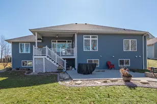 738 Willow Bend Dr, Racine, WI 53185 - Photo 44