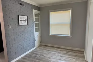 4201 W Ruby Ave, Milwaukee, WI 53209 - Photo 6