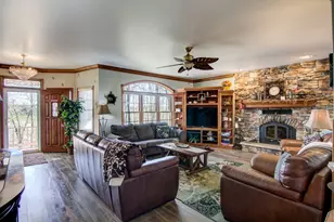 W10753 Hannon Rd, Adams, WI 54615 - Photo 12