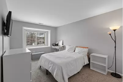 9374 W Loomis Rd #4, Franklin, WI 53132 - Photo 16