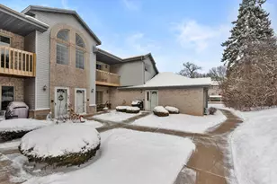 9374 W Loomis Rd, Franklin, WI 53132 - Photo 22