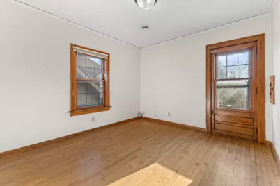 2704 N 46th St, Milwaukee, WI 53210 - Photo 16