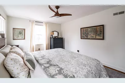 6590 W Hadley St, Milwaukee, WI 53210 - Photo 36