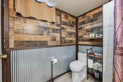 4917 W Norwich Ct, Milwaukee, WI 53220 - Photo 22