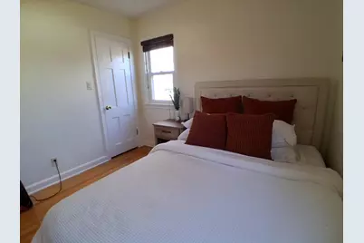 2470 S 62nd St, West Allis, WI 53219 - Photo 16