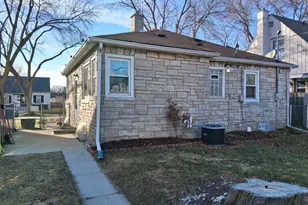 2470 S 62nd St, West Allis, WI 53219 - Photo 22