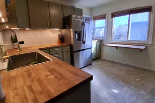 2470 S 62nd St, West Allis, WI 53219 - Photo 8