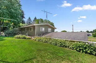 295 Hartford Rd, Slinger, WI 53086 - Photo 38