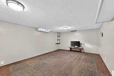 807  79th St, Kenosha, WI 53143 - Photo 16