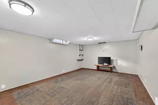 807 79th St, Kenosha, WI 53143 - Photo 16