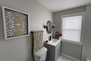 4341 N 48th St, Milwaukee, WI 53216 - Photo 10