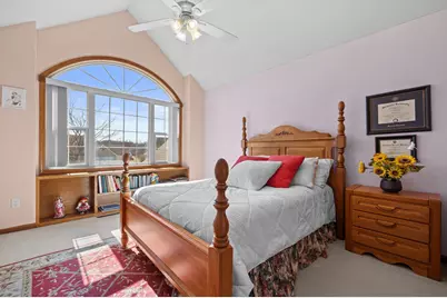 4732 W Woodward Dr, Franklin, WI 53132 - Photo 24