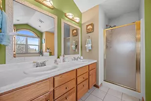 4732 W Woodward Dr, Franklin, WI 53132 - Photo 22