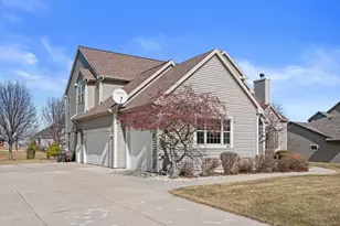 4732 W Woodward Dr, Franklin, WI 53132 - Photo 36