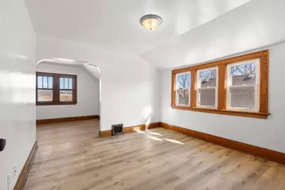 3709 W Miller Ln, Milwaukee, WI 53208 - Photo 18