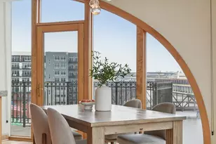 102 N Water St, Milwaukee, WI 53202 - Photo 8