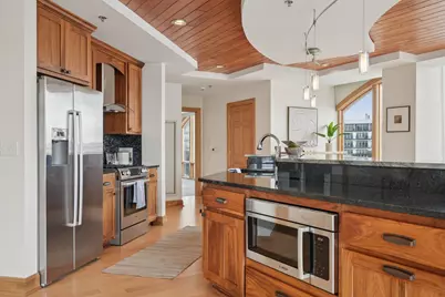 102 N Water St #701, Milwaukee, WI 53202 - Photo 14