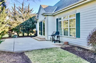 1864 River Lakes Rd, Oconomowoc, WI 53066 - Photo 32