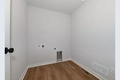 9546 S Bergamont Dr, Franklin, WI 53132 - Photo 28