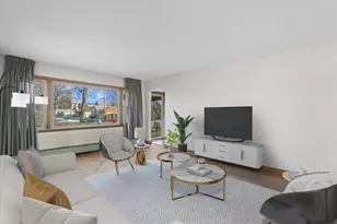 6025 W Lapham St, West Allis, WI 53214 - Photo 4