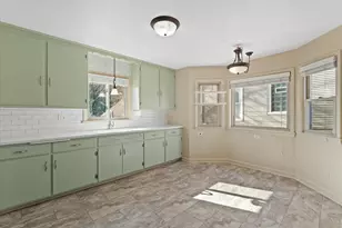 6025 W Lapham St, West Allis, WI 53214 - Photo 14