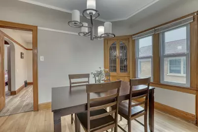 2338 S 98th St, West Allis, WI 53227 - Photo 6