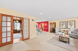 7009 Wellauer Dr, Wauwatosa, WI 53213 - Photo 2