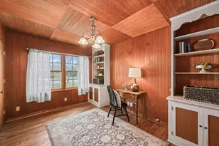 7009 Wellauer Dr, Wauwatosa, WI 53213 - Photo 20