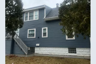 3171 S 9th St, Milwaukee, WI 53215 - Photo 2