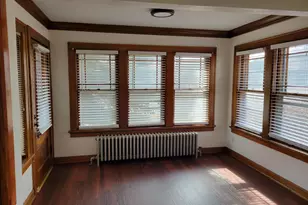 502 W Oakland Ave, Port Washington, WI 53074 - Photo 2