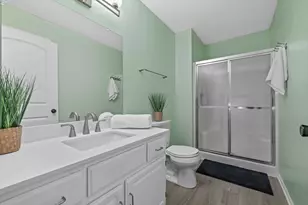 N34W23866 Grace Ave, Pewaukee, WI 53072 - Photo 12